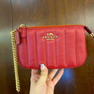 Coach Nolita 19 in red